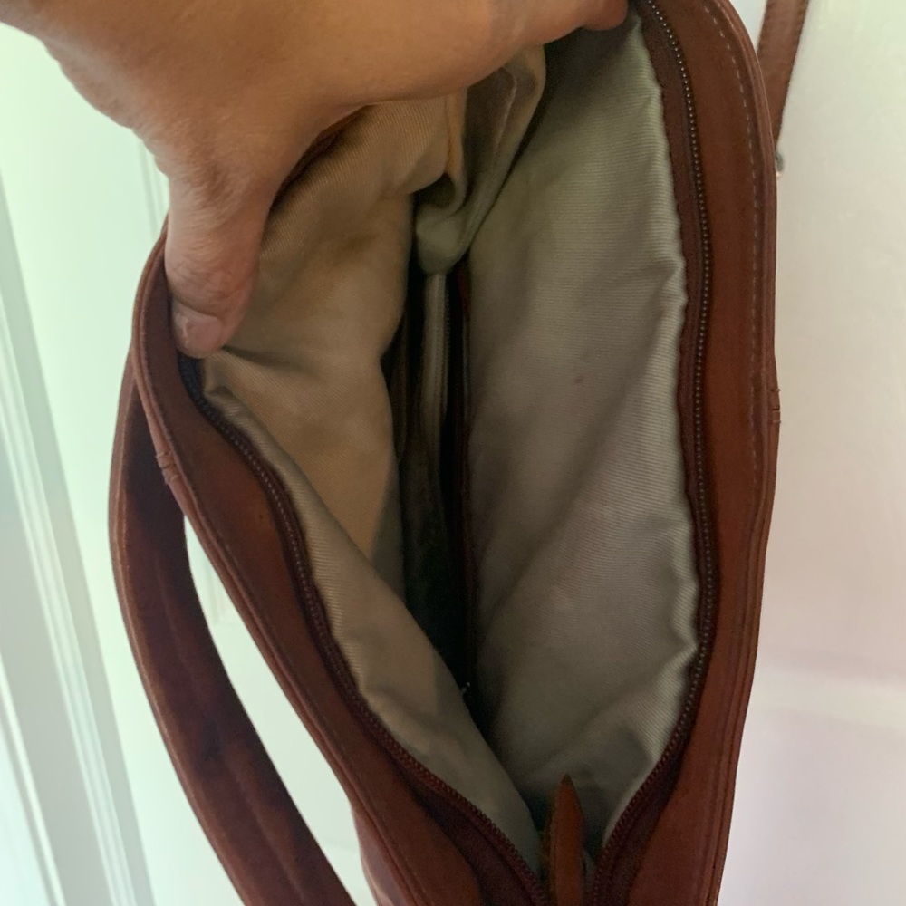 Valentina Italian leather purse/bag - Picture 2 of 3